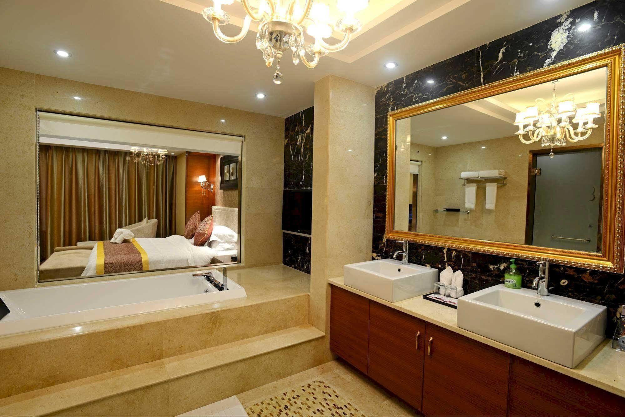 Hôtel Wenhua Herton à Qionghai Extérieur photo
